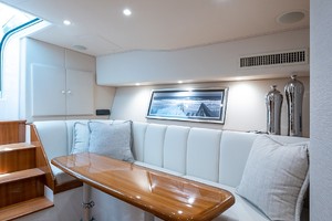 Viking 44 - Darlin Marlin - Salon