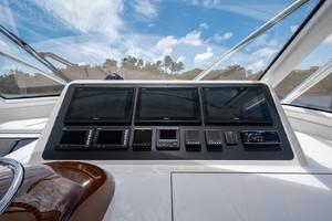 Viking 44 - Darlin Marlin - Helm