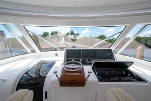 Viking 44 - Darlin Marlin - Helm