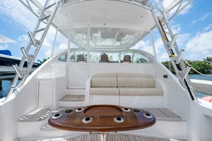 Viking 44 - Darlin Marlin - Cockpit
