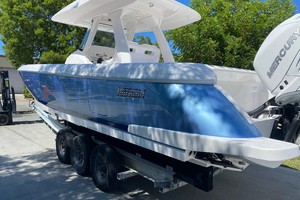 Intrepid 34 - Exterior Profile