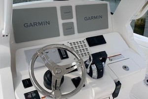 Intrepid 34 - Helm Double Garmin screens with radar