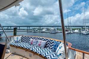 Jongert 78 - Fat Sheila - Aft Deck Lounge