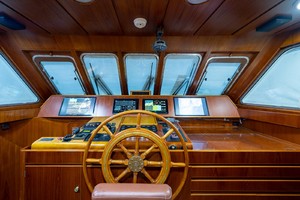 Jongert 78 - Fat Sheila - Pilothouse