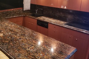 Viking 61 - King & I - Galley