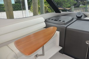 Jupiter 41- deck seating