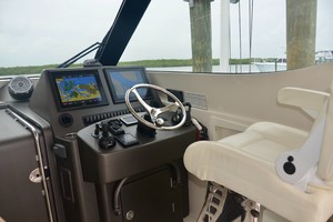 Jupiter 41- helm