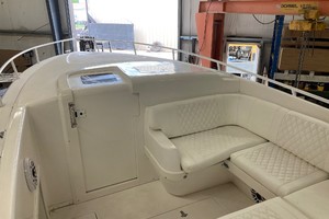 Intrepid 37 - Maximum Relief - Bow
