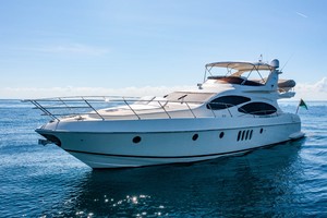 Azimut 68 - Forever - Profile
