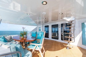 Hatteras 100 - Aft Deck