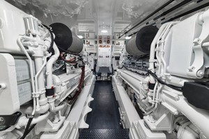 Viking 68 - Whirlwind - Engine Room