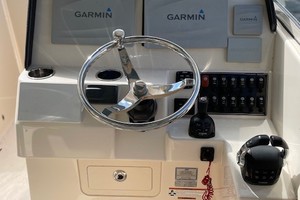 Grady White 32 - Ardea - Helm
