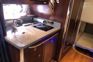 Chaparral 31- C-Scape - Galley