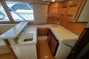 40 Cabo - Manana - Galley