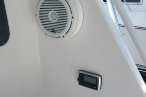 40 Cabo - Manana - Cockpit Speaker