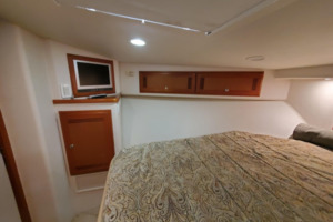 40 Cabo - Manana - Master Stateroom