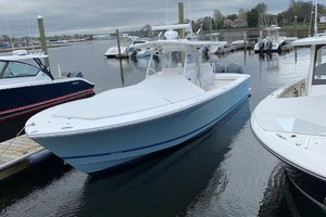 Regulator 34 - A Team - Exterior Profile