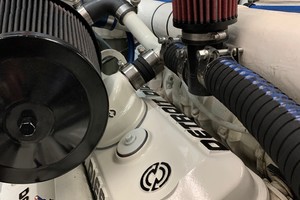 Broward 102 - Andiamo - Engine Room
