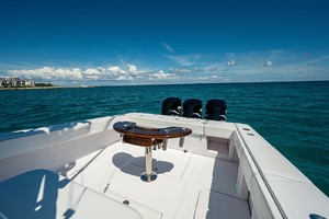Venture 39-Black and Blue-Cockpit