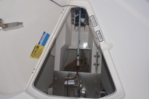 Pursuit 32 - Grillin Time - windlass