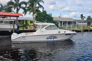 Pursuit 32 - Grillin Time- profile