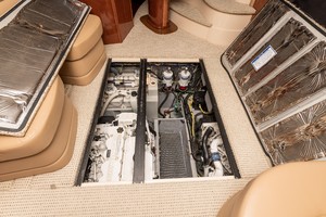 Meridian 39 - Out'n About - Engine Room