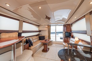 Meridian 39 - Out'n About - Salon