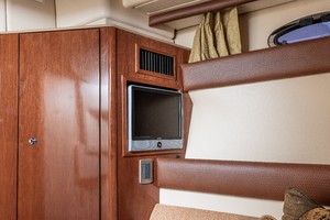 Meridian 39 - Out'n About - Guest Stateroom