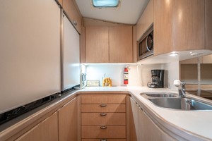 Tiara Yachts 43 - Amadeus - Galley