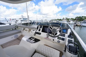 Absolute 52 KNOT ZEN - Flybridge