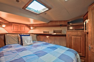 Viking 41 - Yota Life - Guest Stateroom, Forward