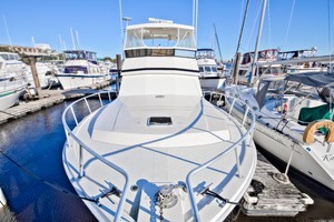 Viking 41 - Yota Life - Bow Profile