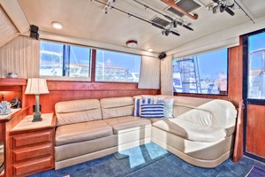 Viking 41 - Yota Life - Salon Seating