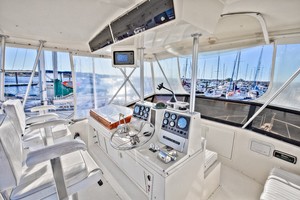 Viking 41 - Yota Life - Flybridge